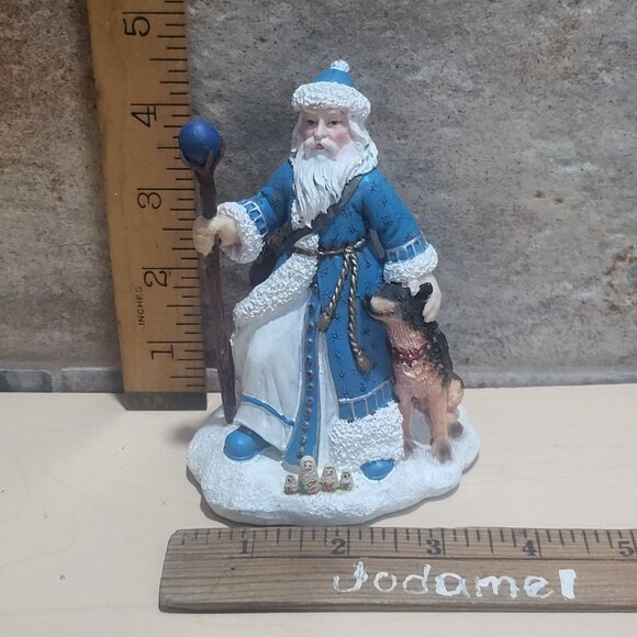 International Santa Claus Collection D'Yed Moroz Siberian Santa Figurine 2005 - Picture 9 of 12